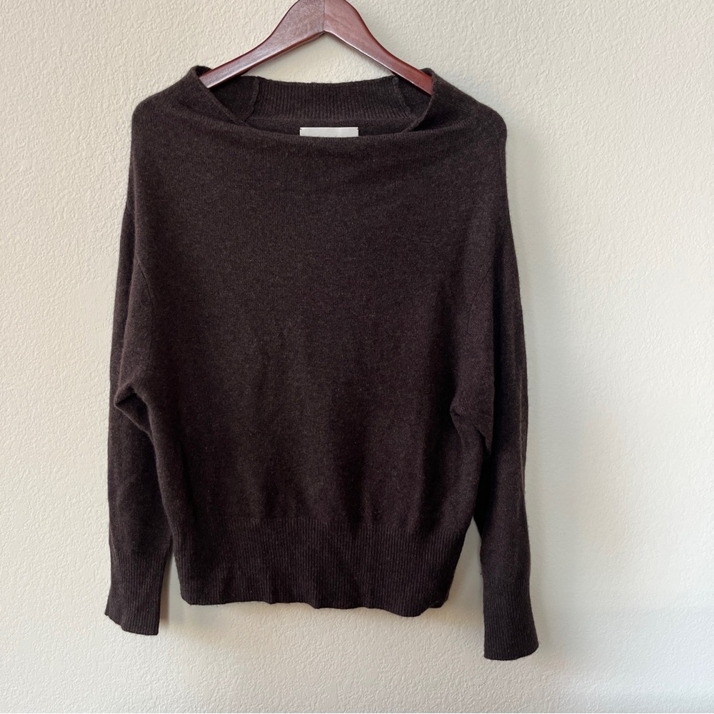 Brochu Walker The Lori Cashmere Off Shoulder Sweater Carob Melange - Picture 4 of 12